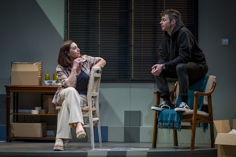 Pilar Massa y Eduardo Gallo o Anita y Davey en "Vincent River", de Philip Ridley, con dirección de Pilar Massa. Foto ©Sofía Moro