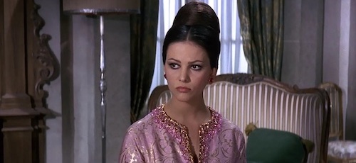 Claudia Cardinale como princesa Dahla en “La pantera rosa” (1963) dirigida por Blake Edwards