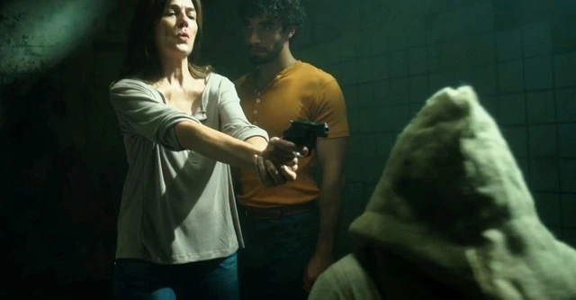 UNA JIRAFA EN EL BALCÓN de Diego Yaker