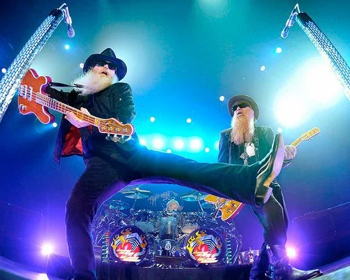 Conoce toda la programación del BARTS Festival 2026 en Barcelona. Conciertos de ZZ Top, Ojete Calor, Steve Vai, Joan Dausà y más en el Poble Espanyol.