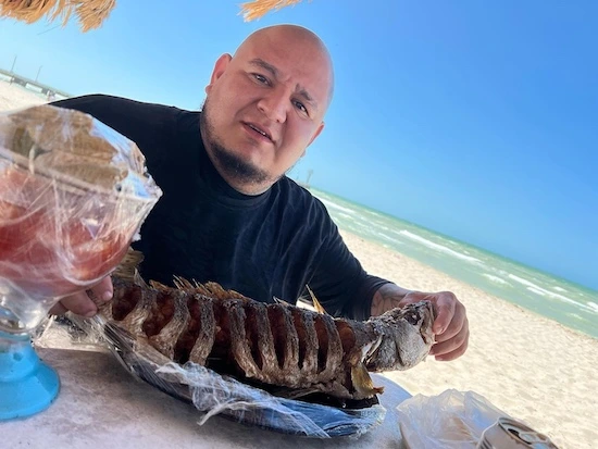 Millonario aterriza en España con su gira Mexa Terrestre. Un recorrido por el rap norteño mexicano, su historia, discos clave y legado junto a Cartel de Santa.