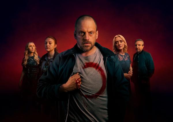 Miri (Rose Ayling-Ellis) Carly (Lara Peake) Daniel Brennan (Matthew Gurney) Christine (Anne-Marie Duff) Y Eddie Marsan 